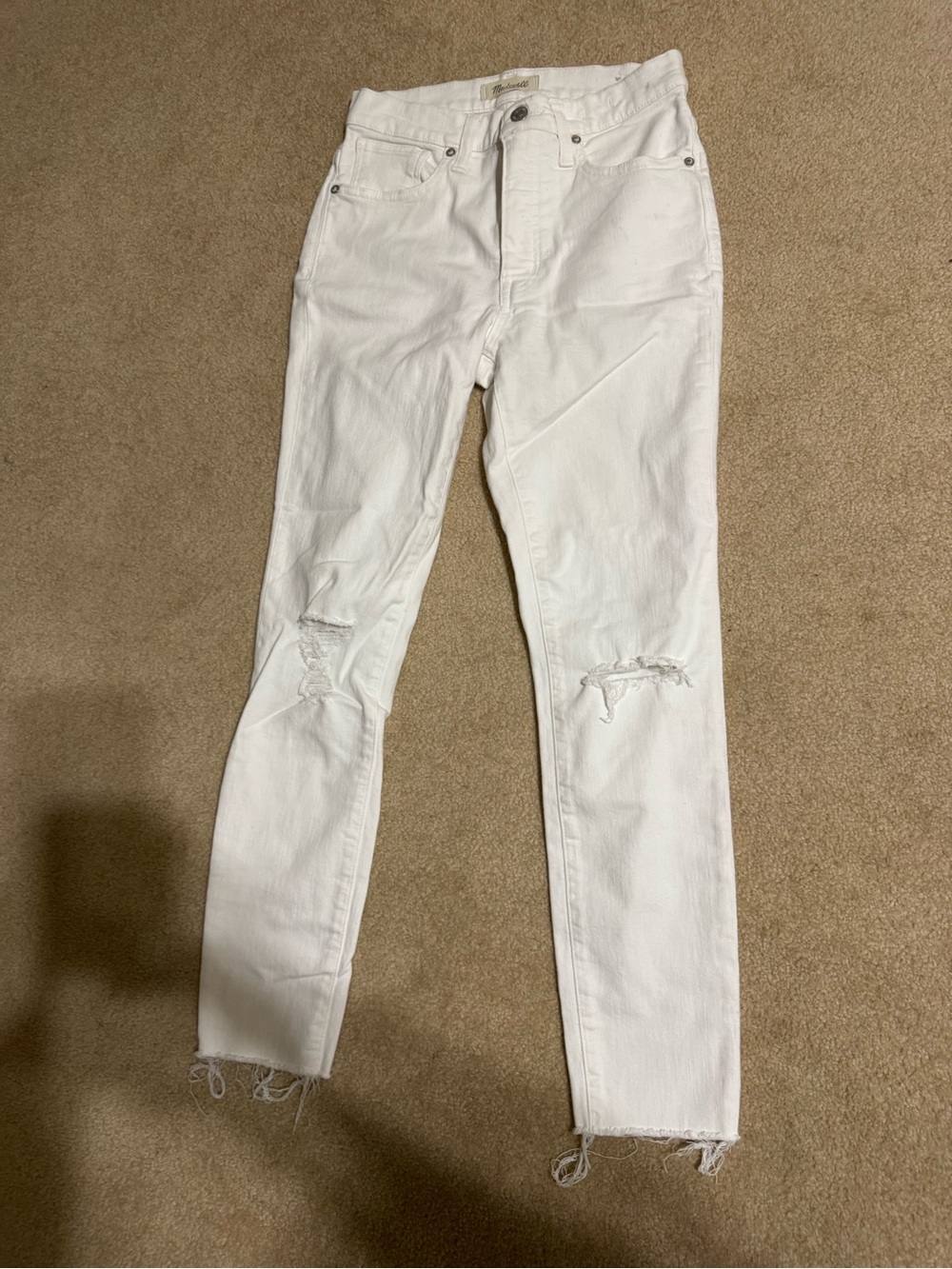 Women’s White Distressed Skinny Jeans